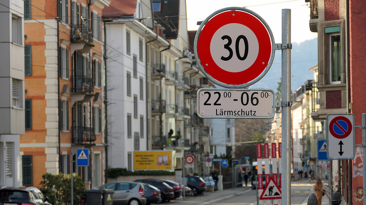 Lärmschutz-Signalisierung