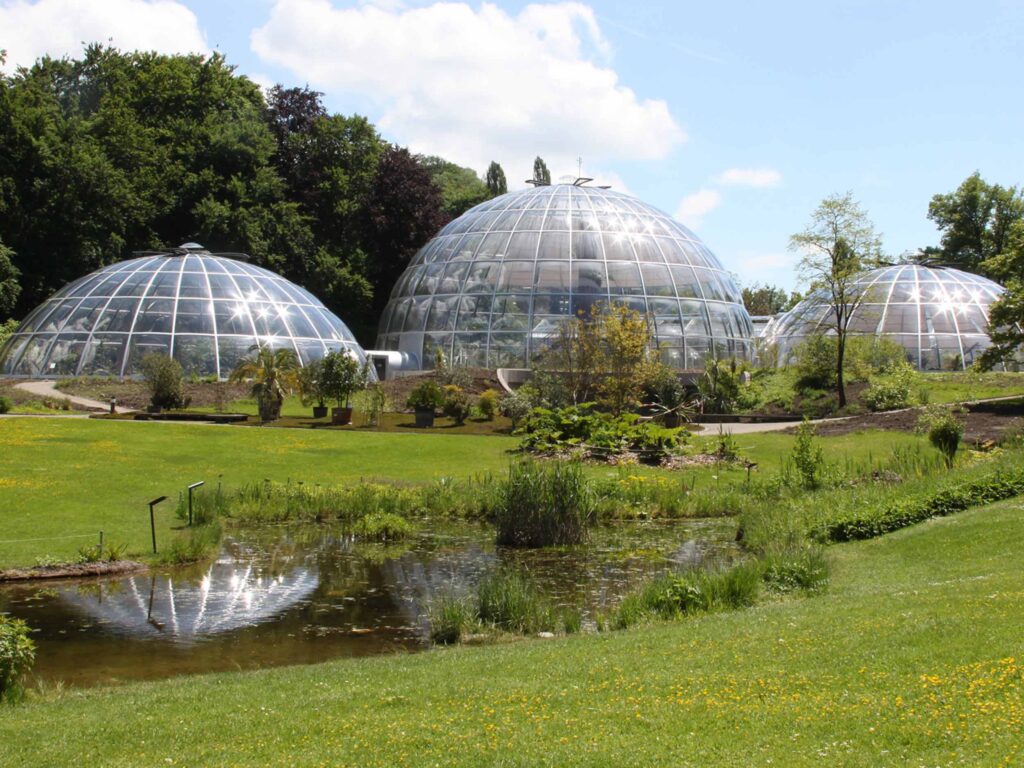 Tropenhäuser im Botanischen Garten